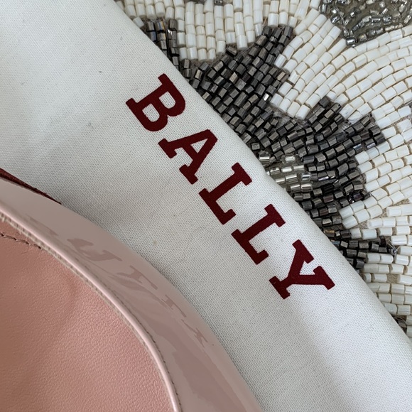 Bally sling back pumps with comfortable kitten heel in blush pink, made in Italy - Picture 9 of 9
